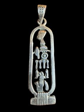 Vintage 925 Sterling Silver Egyptian Cartouche Pendant Nefertiti Hieroglyphics